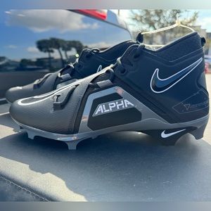 Nike Alpha Menace Pro 3 Shadow Black Football Cleats CT6649-010 Men’s Size 13